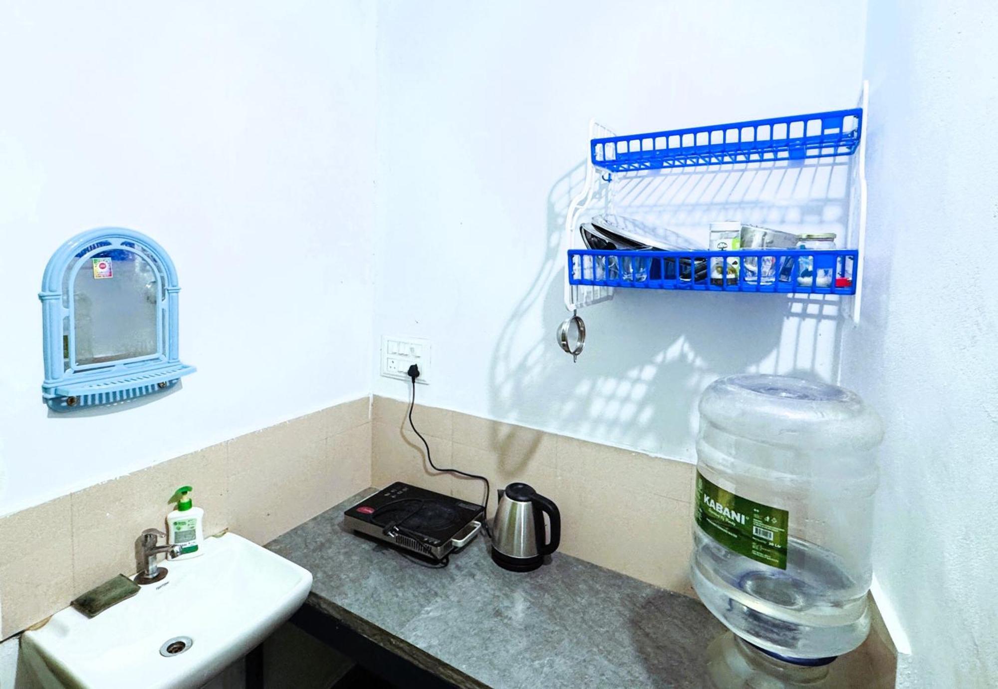 Vcs Apartments Parassinikadavu Parassinikkadavu ภายนอก รูปภาพ